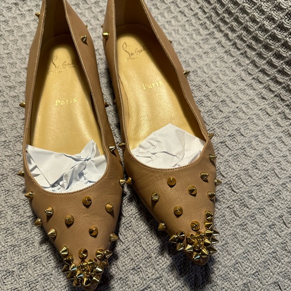 Louboutin studded pointy beige gold ballerina flats 8 - Picture 3 of 8